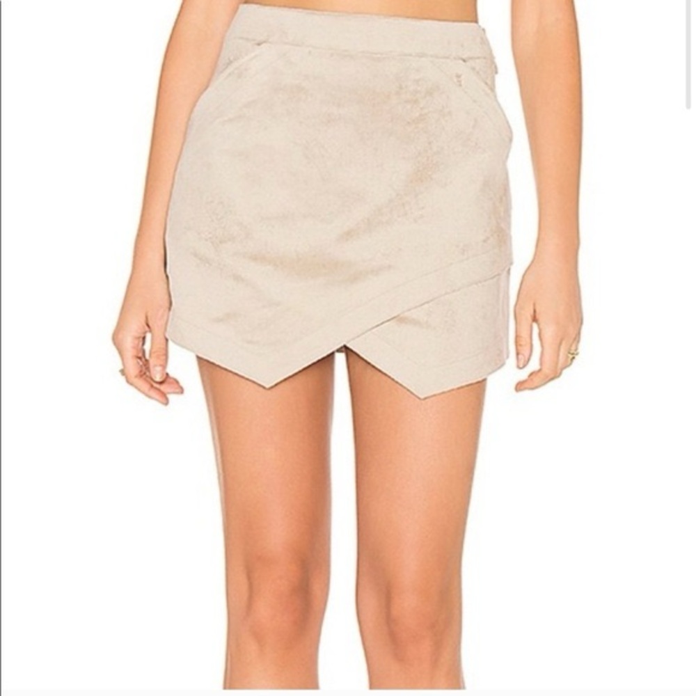 BCBGMAXAZRIA | Tan Faux Suede Skirt
